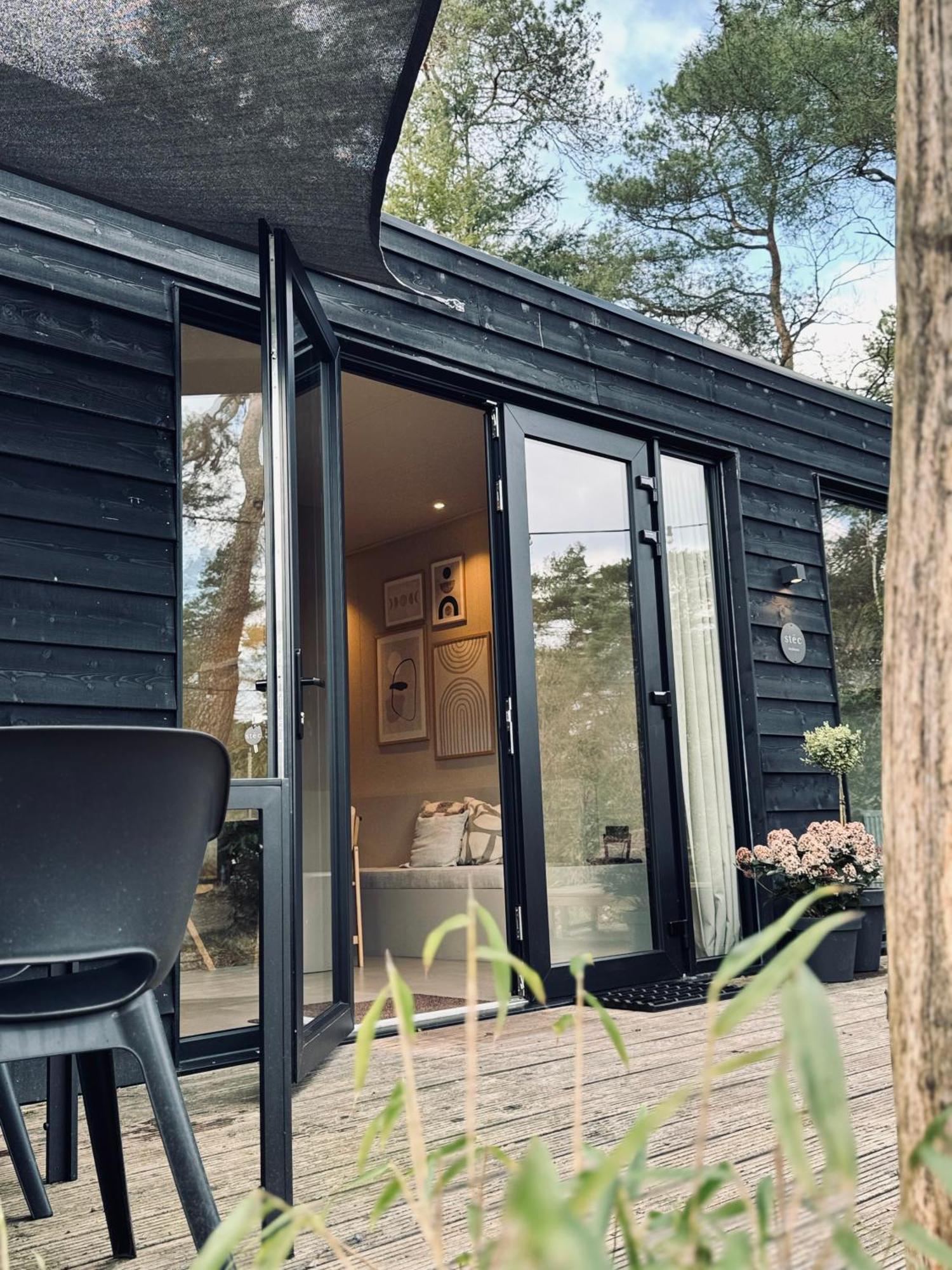 Luxe Tiny House Stec Midden Op De Veluwe In Nunspeet Villa Exterior foto