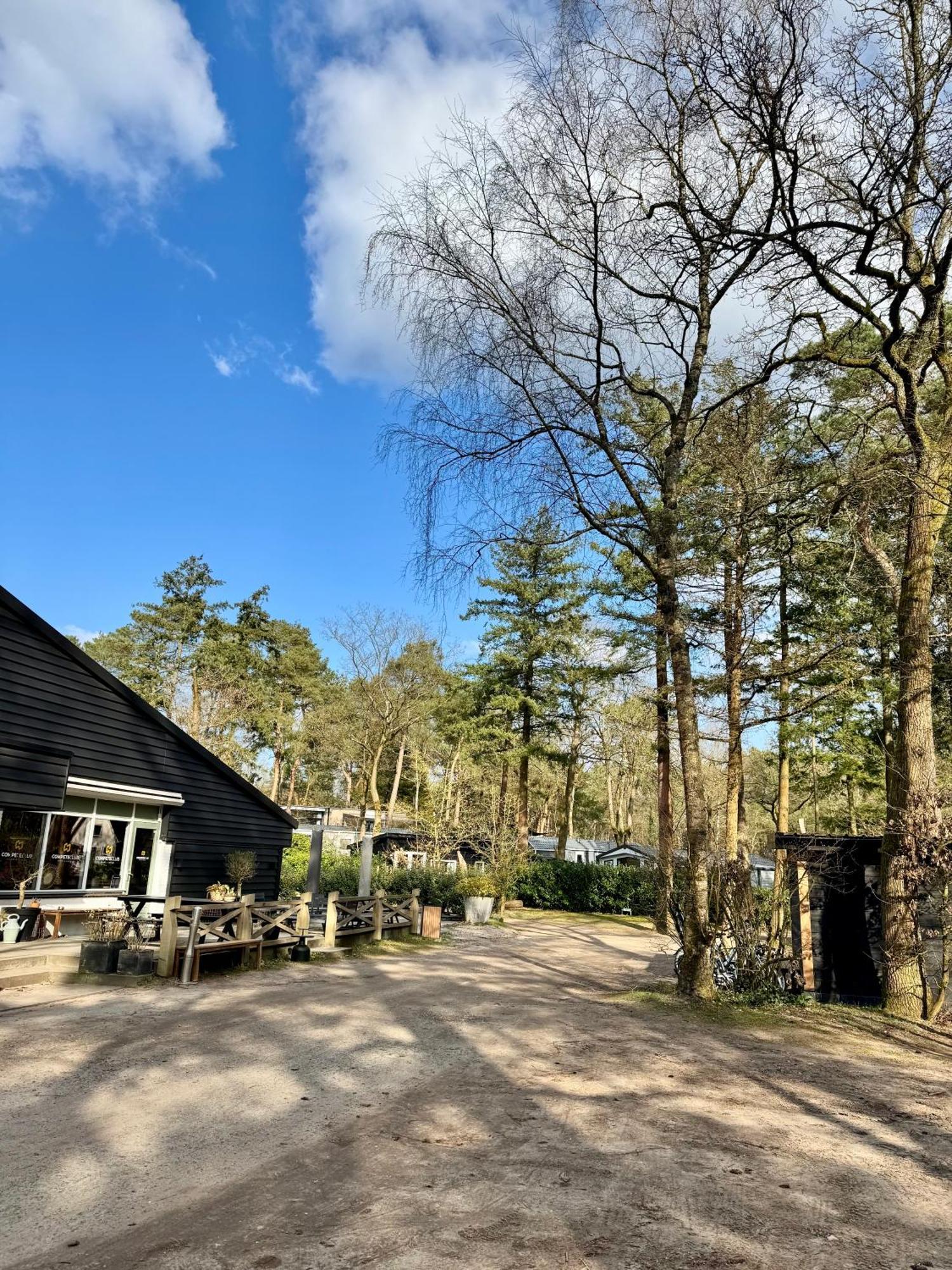 Luxe Tiny House Stec Midden Op De Veluwe In Nunspeet Villa Exterior foto